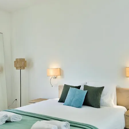 Splendid In The Heart Of The Chic 16th Apartment