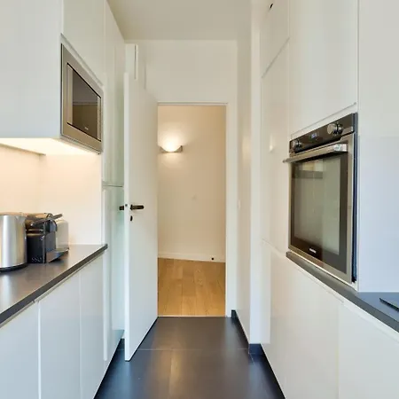 Daire Splendid In The Heart Of The Chic 16th