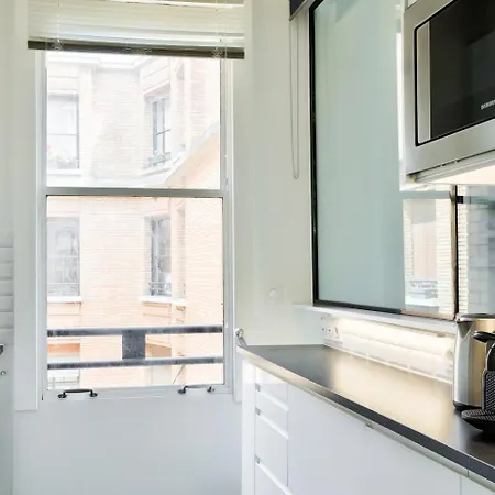 Splendid In The Heart Of The Chic 16th Apartment *