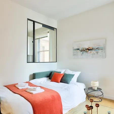 Apartment Splendid In The Heart Of The Chic 16th