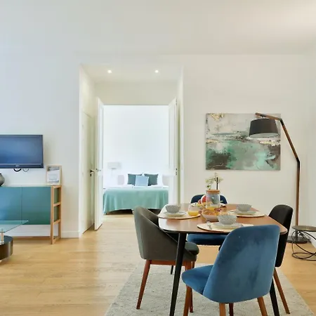 Splendid In The Heart Of The Chic 16th Apartment *