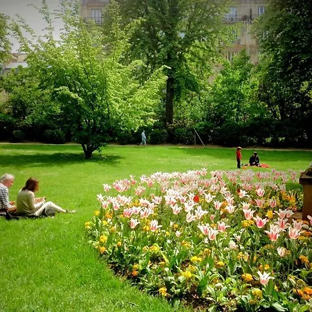 Splendid In The Heart Of The Chic 16th Daire